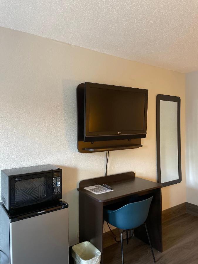 Motel 6 Birmingham, Al - Medical Center - Inverness Hwy 280 エクステリア 写真